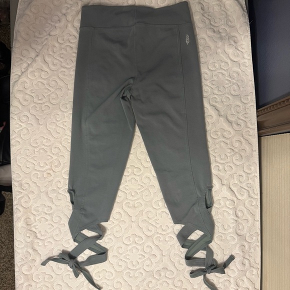 Free People Movement Turn Out tie crop legging slate crossover waist S - Picture 2 of 8